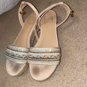 KAARI Blue block sandals